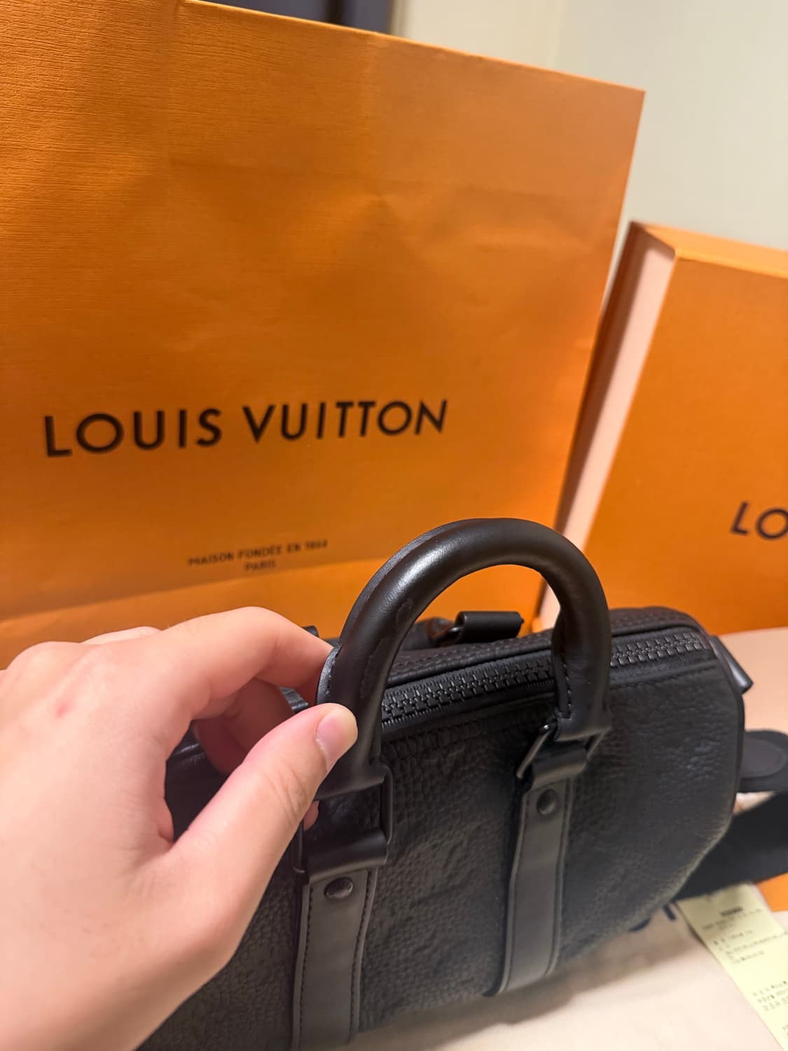 루이비통 반둘리에 키폴25 토뤼옹 블랙 풀구성 상품이미지4