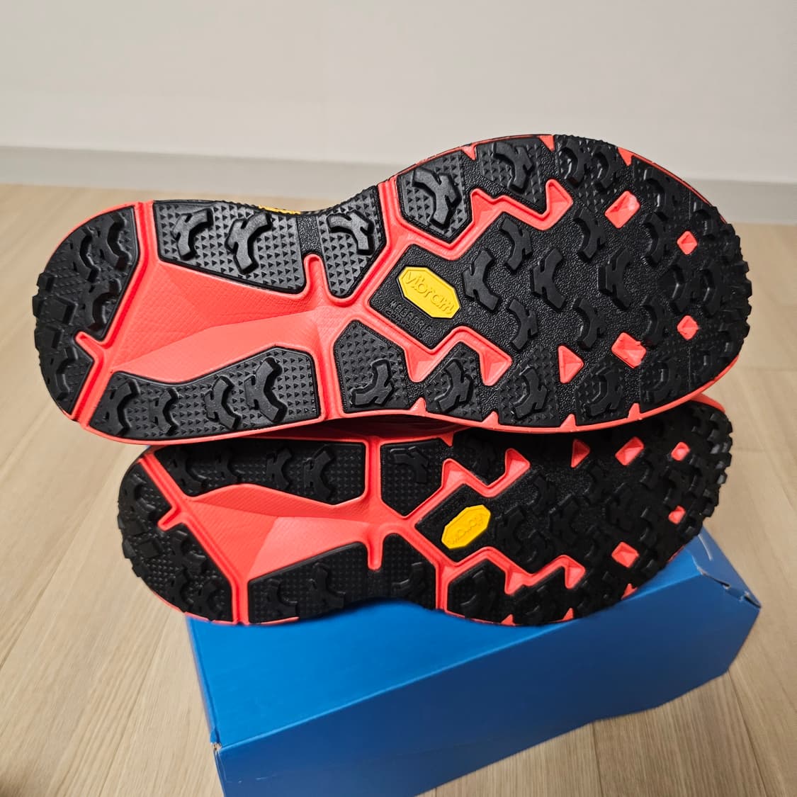 280 새제품) 호카 스피드고트 2 트레일 러닝화 런닝화 등산화 상품이미지6