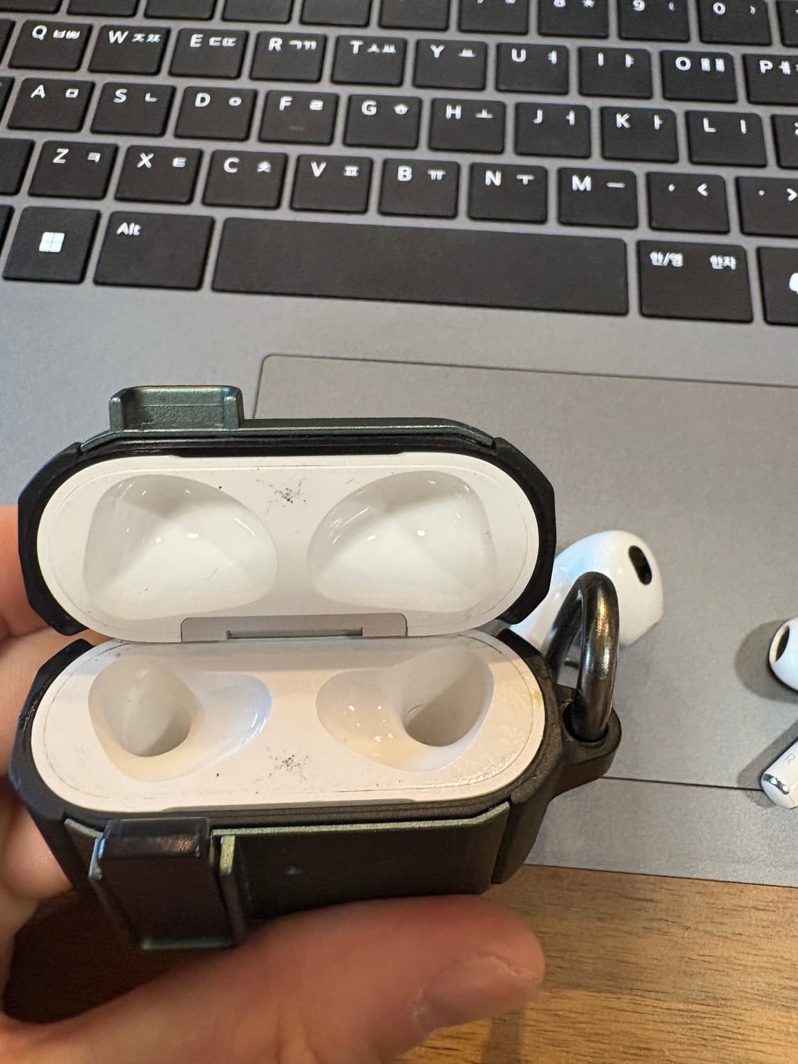 에어팟3세대  상품이미지5