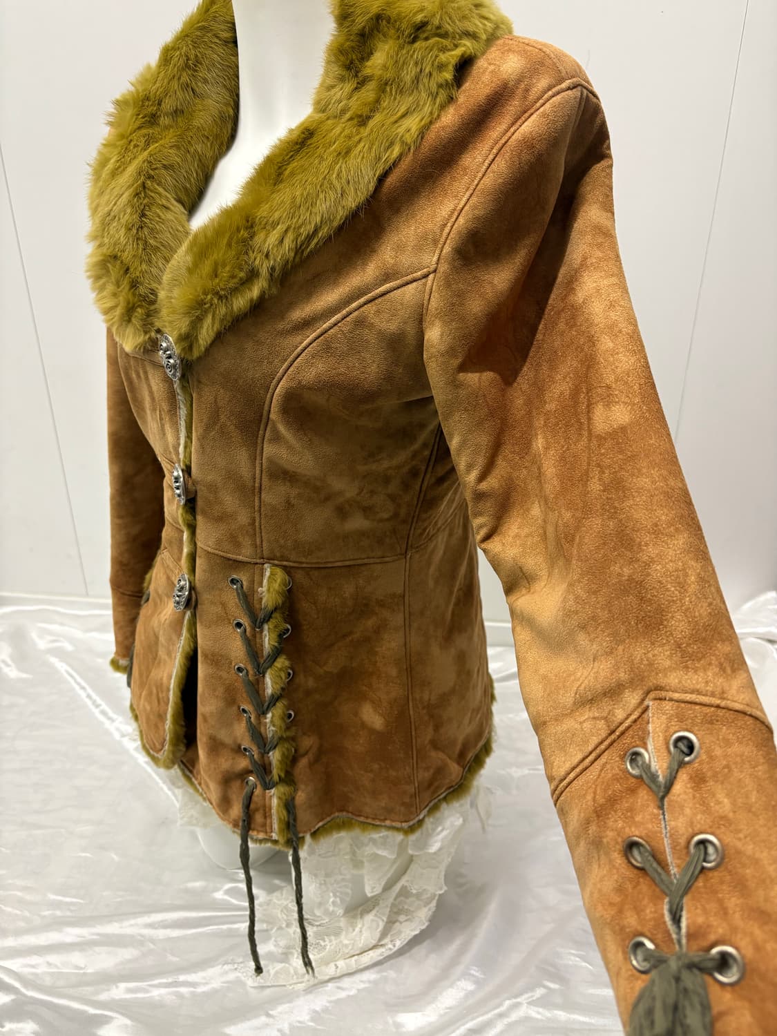 리얼퍼 아일렛 무스탕 상품이미지4