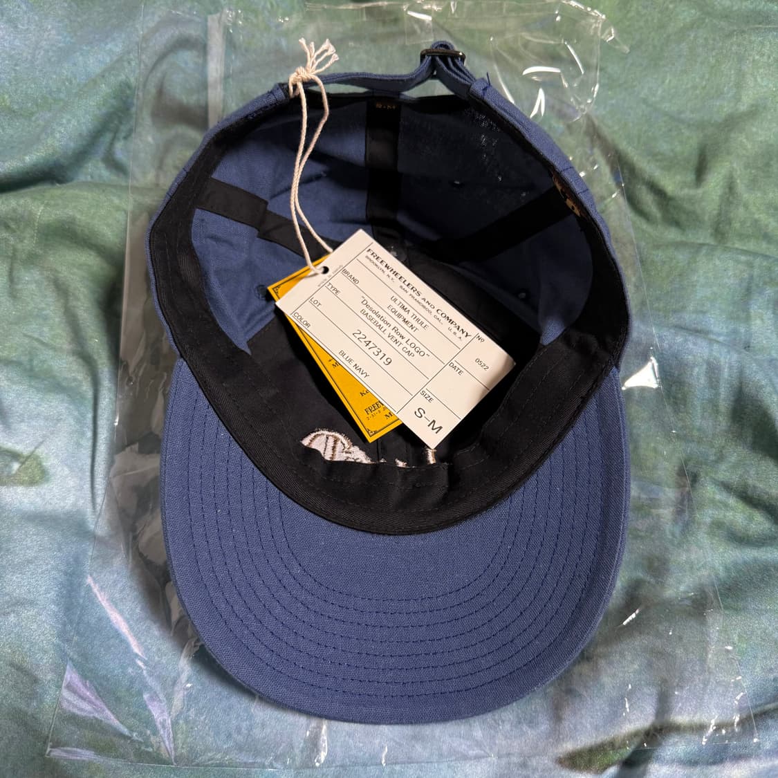 [OS, 새상품]프리휠러스 데솔레이션 로우 한정 자수 볼캡 상품이미지2