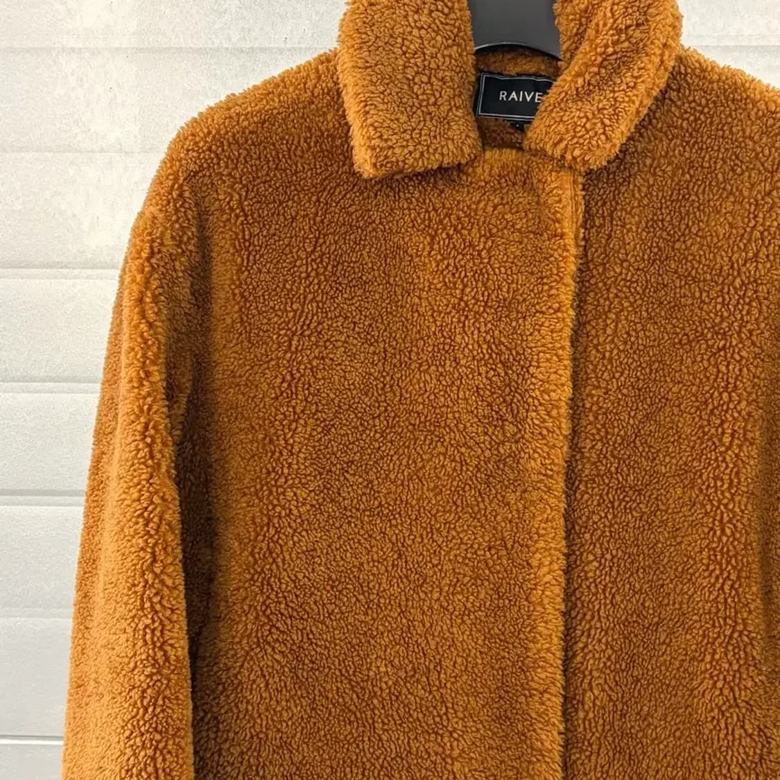 RAIVE teddy bear coat 상품이미지3