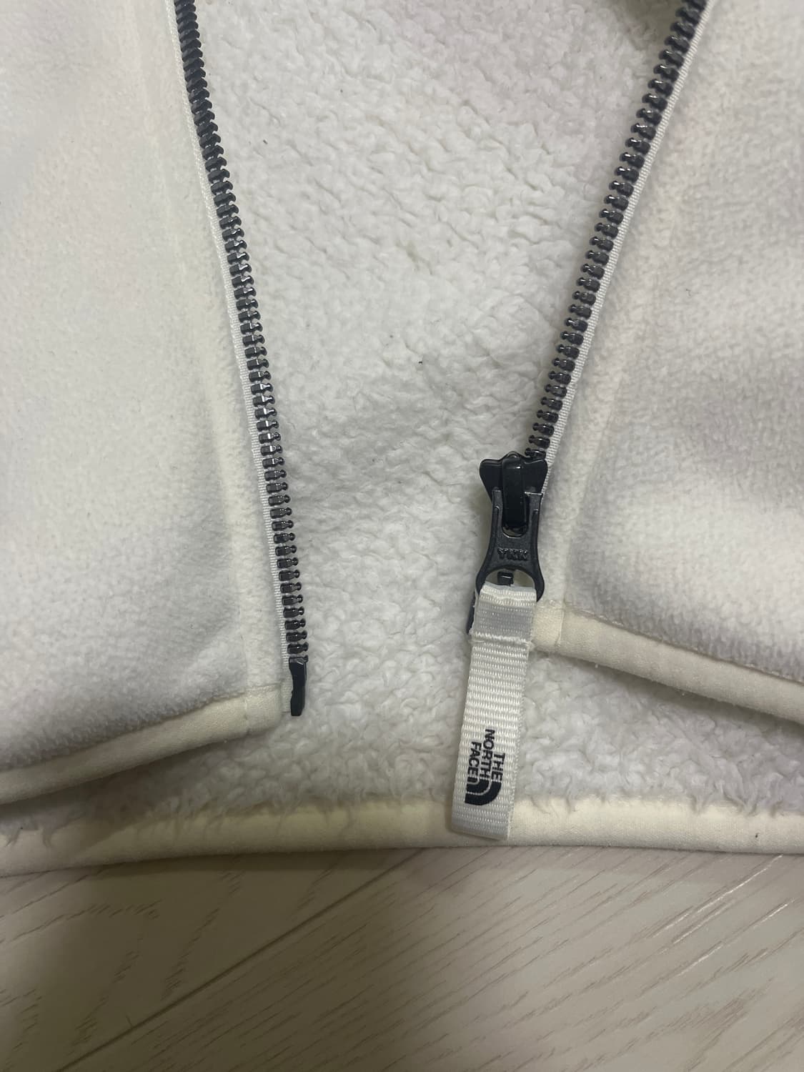 노스페이스 화이트 후리스  상품이미지5