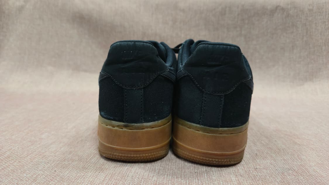 나이키 255mm- 에어포스 1 '07 LV8 스웨이드 아웃도어 블랙 상품이미지5