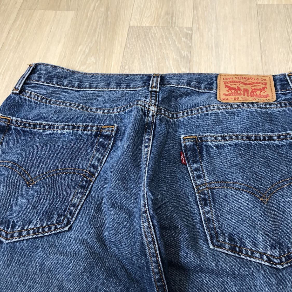 (32) 리바이스 Levi's 555 96 릴렉스 스트레이트진 중청 데님 상품이미지8