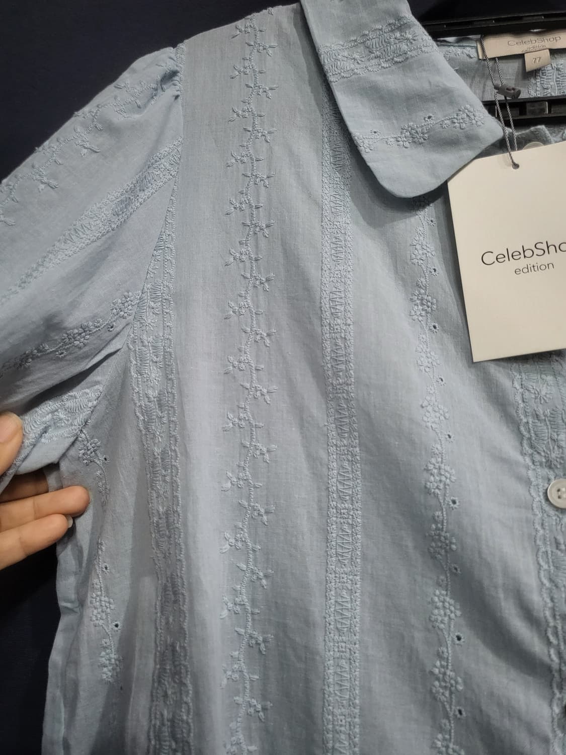 셀렙샵 에디션 순면 자수 블라우스(새상품) 상품이미지2