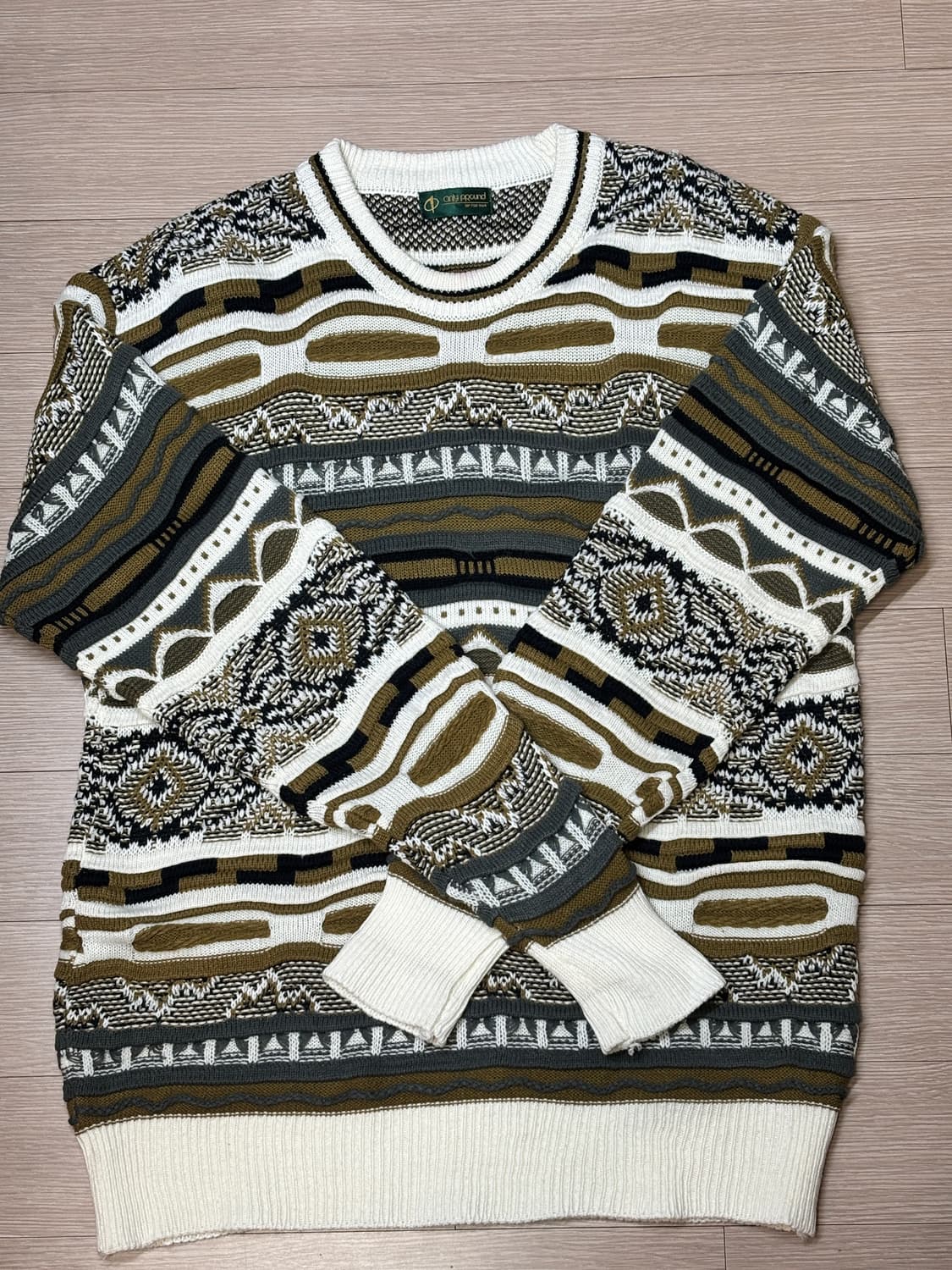 Christiano 패턴 니트 스웨터 상품이미지2