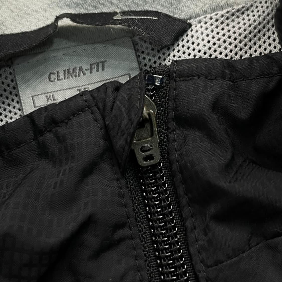 105 나이키 바람막이  상품이미지3