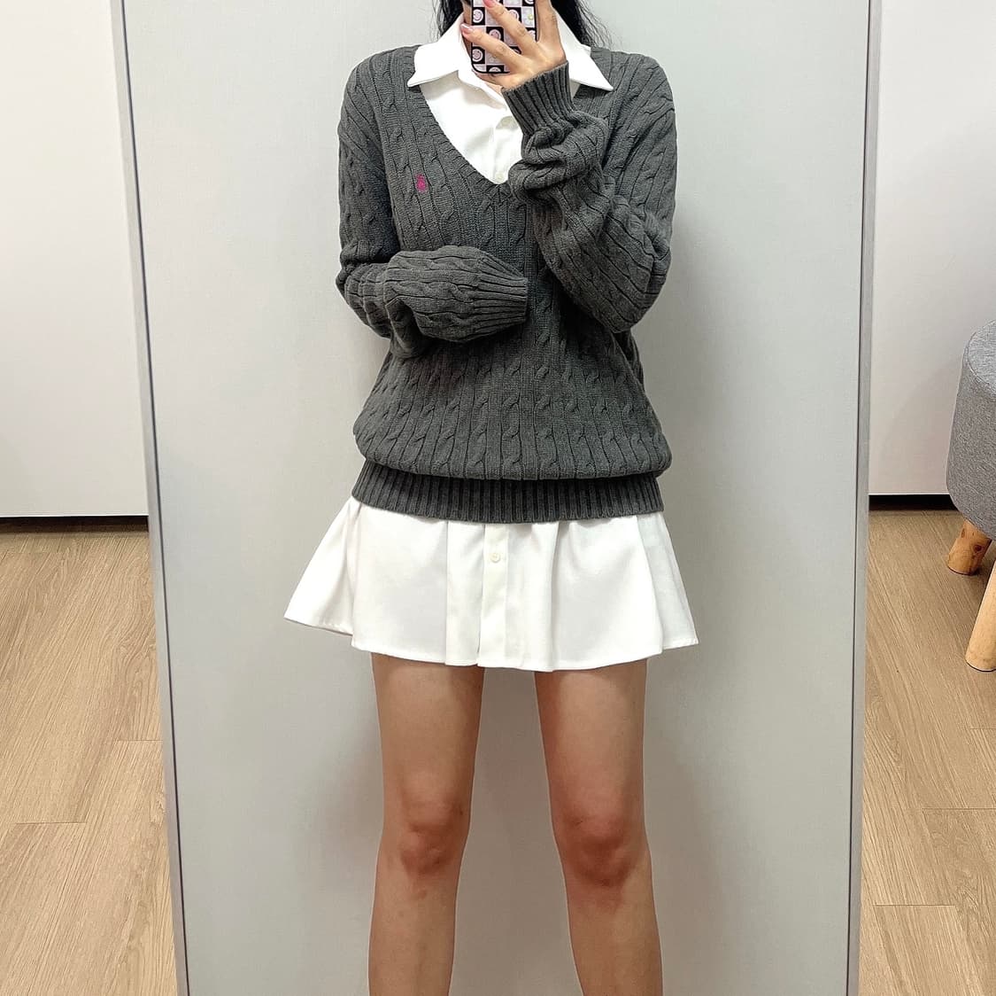 폴로 랄프로렌 핑크 자수포니 그레이 꽈배기 브이넥 니트 상품이미지1