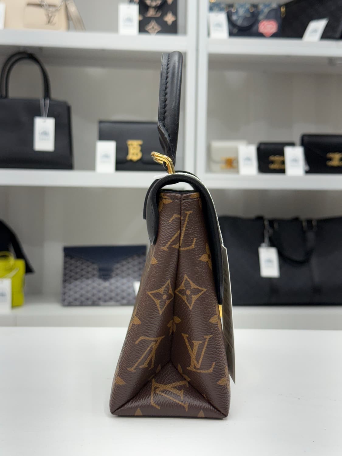 [OS] 루이비통 모노그램 록키 BB 토트 크로스백 상품이미지4