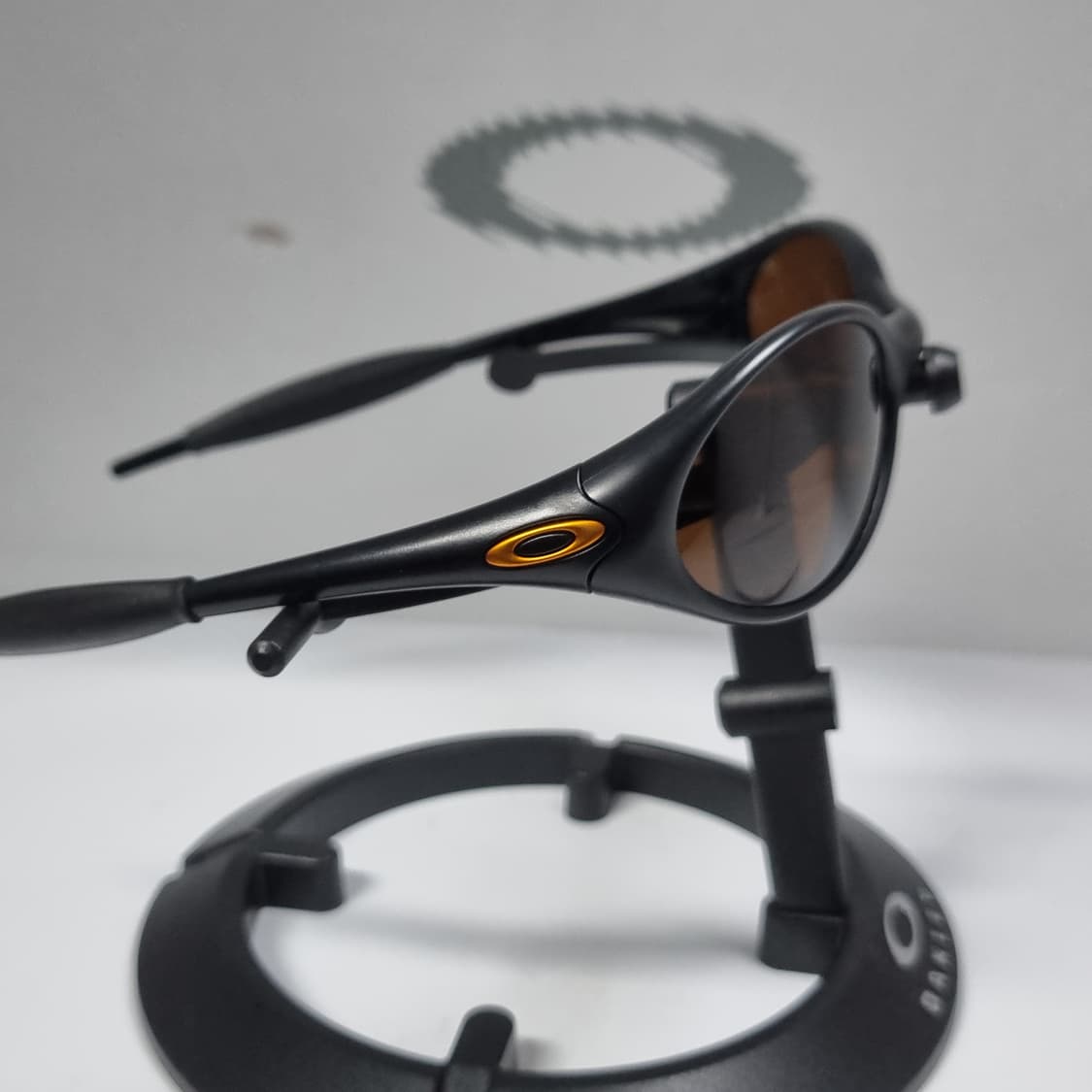오클리 뉴 아이자켓 블랙 새렌즈 상품이미지4
