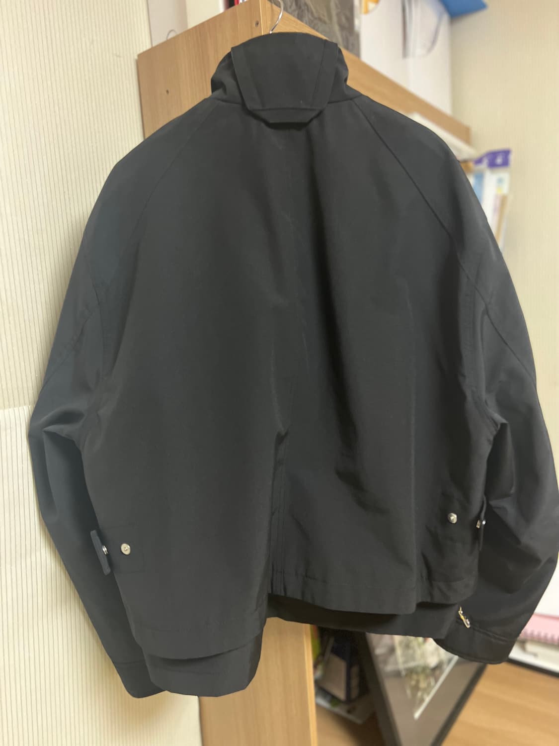 솔리드옴므 쉘파카 23ss 48 사이즈 판매합니다 (상 상품이미지2