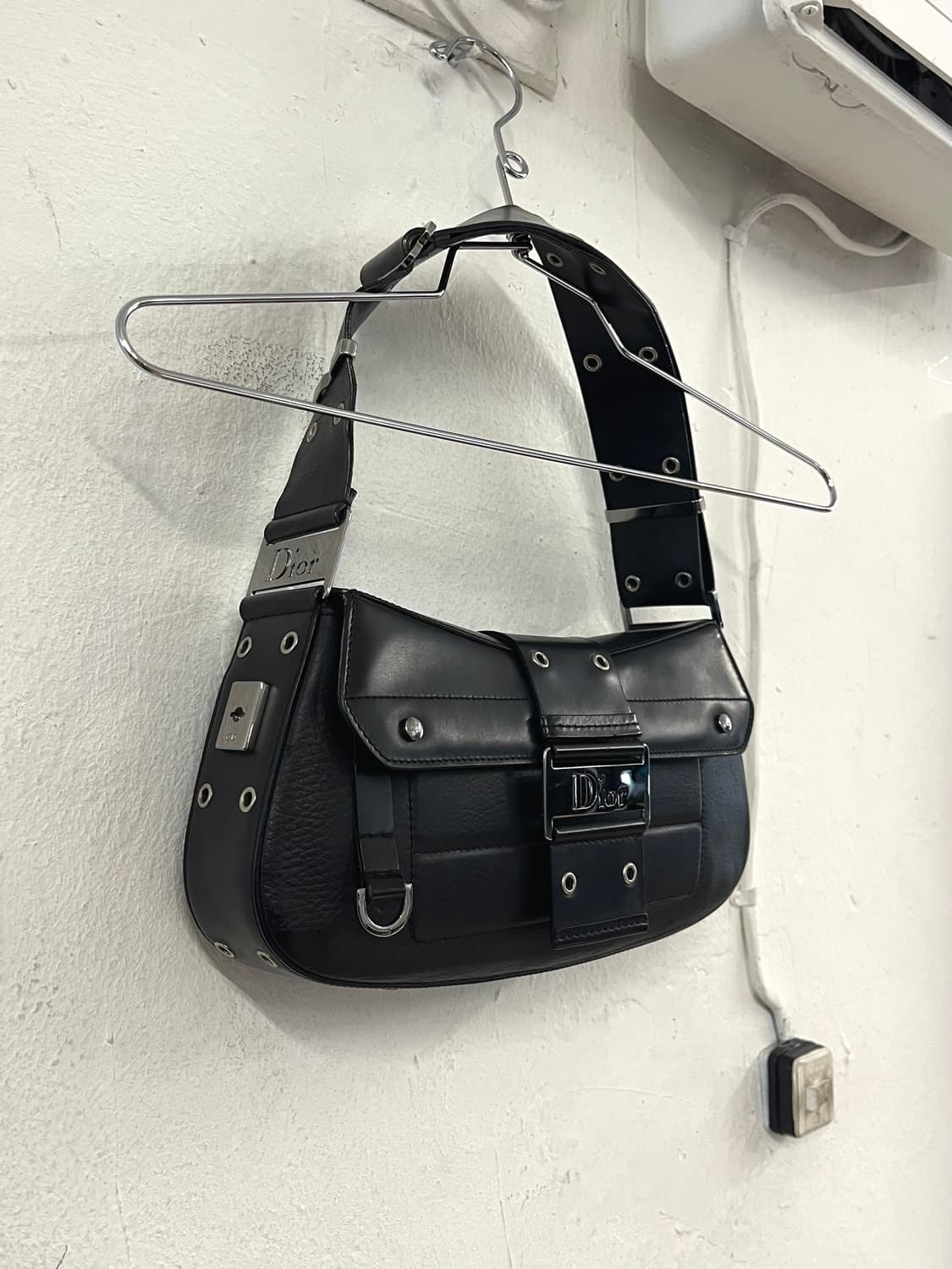 크리스찬 디올 2002 스트릿 시크 레더 콜럼버스백 상품이미지1