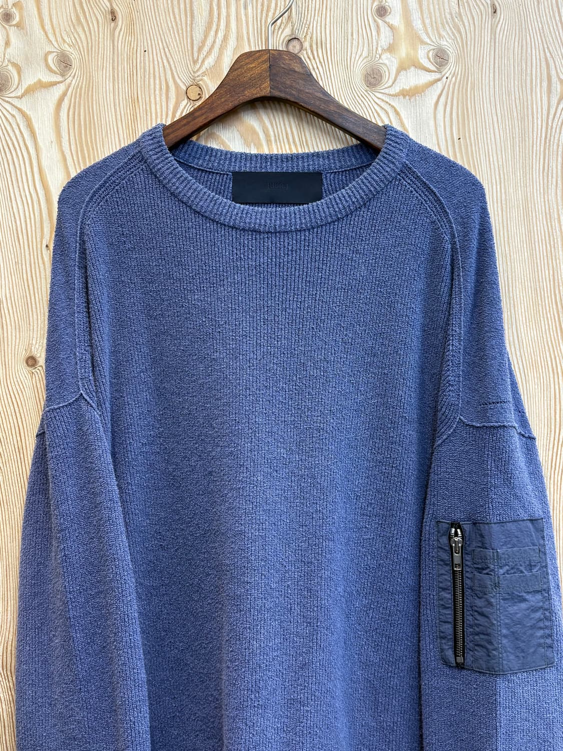 준지 JC3151P51S 나일론 배색 포켓 디테일 니트 상품이미지2