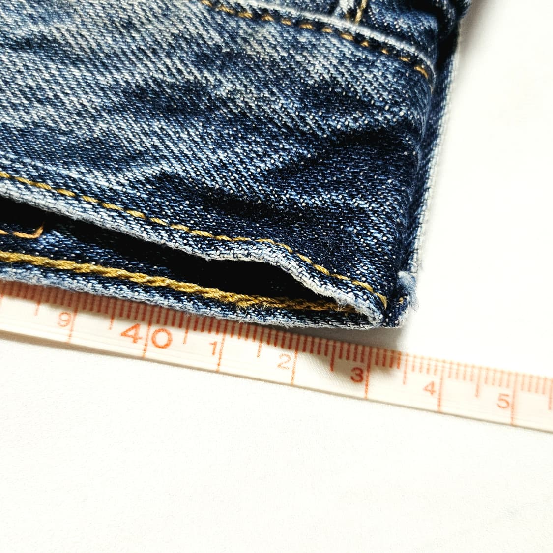 [32][리바이스]00's 501®오리지널 스트레이트 페이드 워시드 데님 상품이미지9