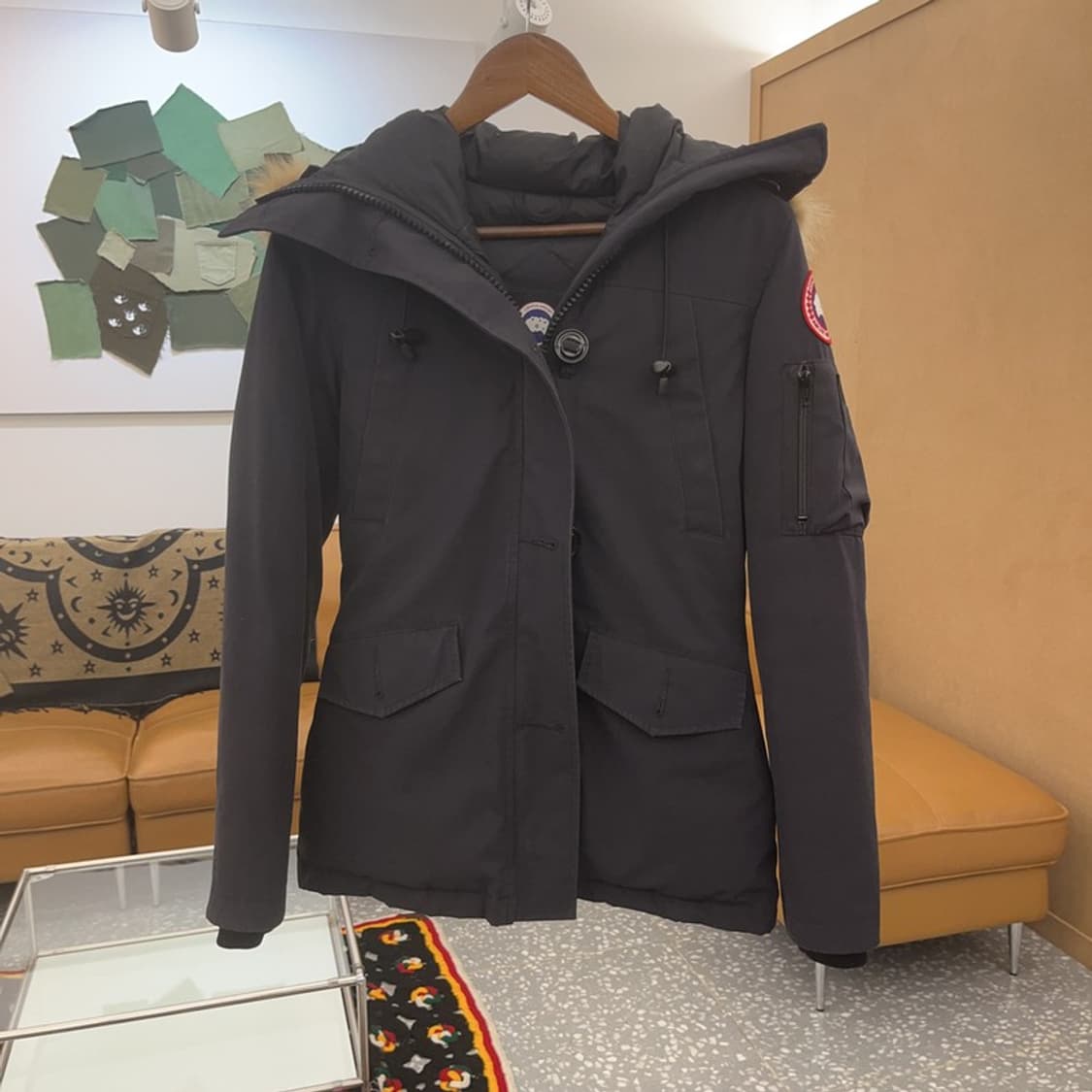 캐나다구스 몬테벨로 하이넥 덕다운 슬림핏 깃털 패딩  XS C07222 상품이미지3