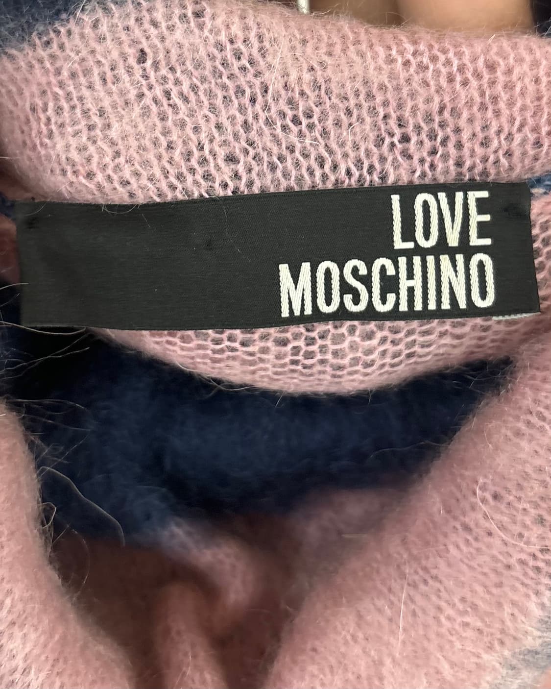 러브 모스키노 네이비 블루 스트라이프 터틀넥 니트  상품이미지7