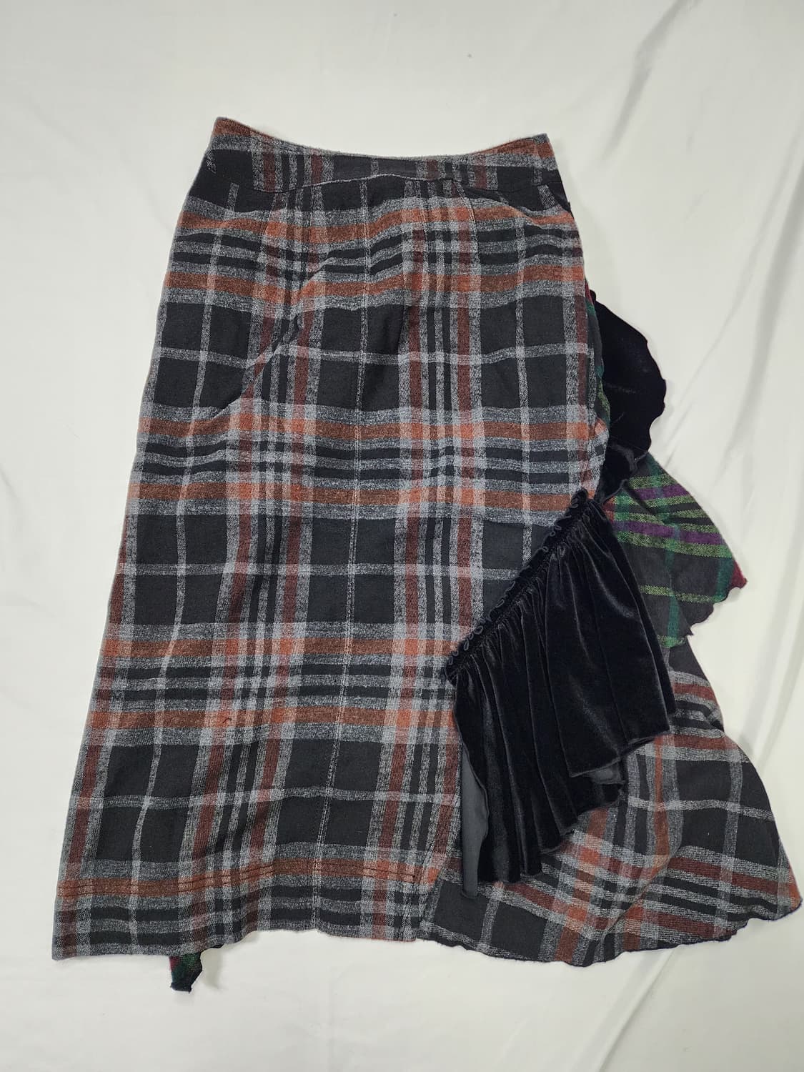 럭키슈에뜨 러플 체크 스커트 상품이미지2