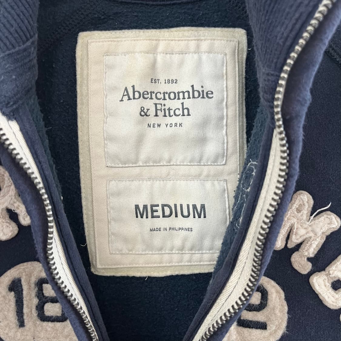 아베크롬비 아치로고 네이비 집업 자켓 상품이미지6