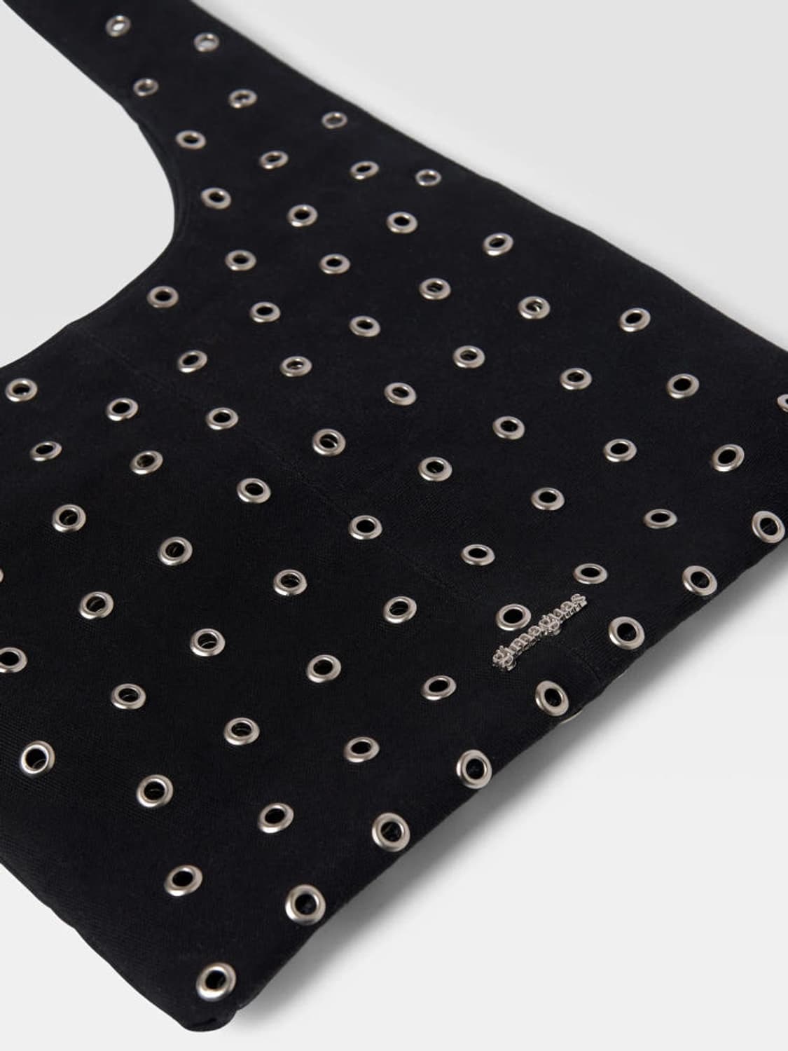 기마구아스 스터드 캔버스 크로스백 블랙 상품이미지5