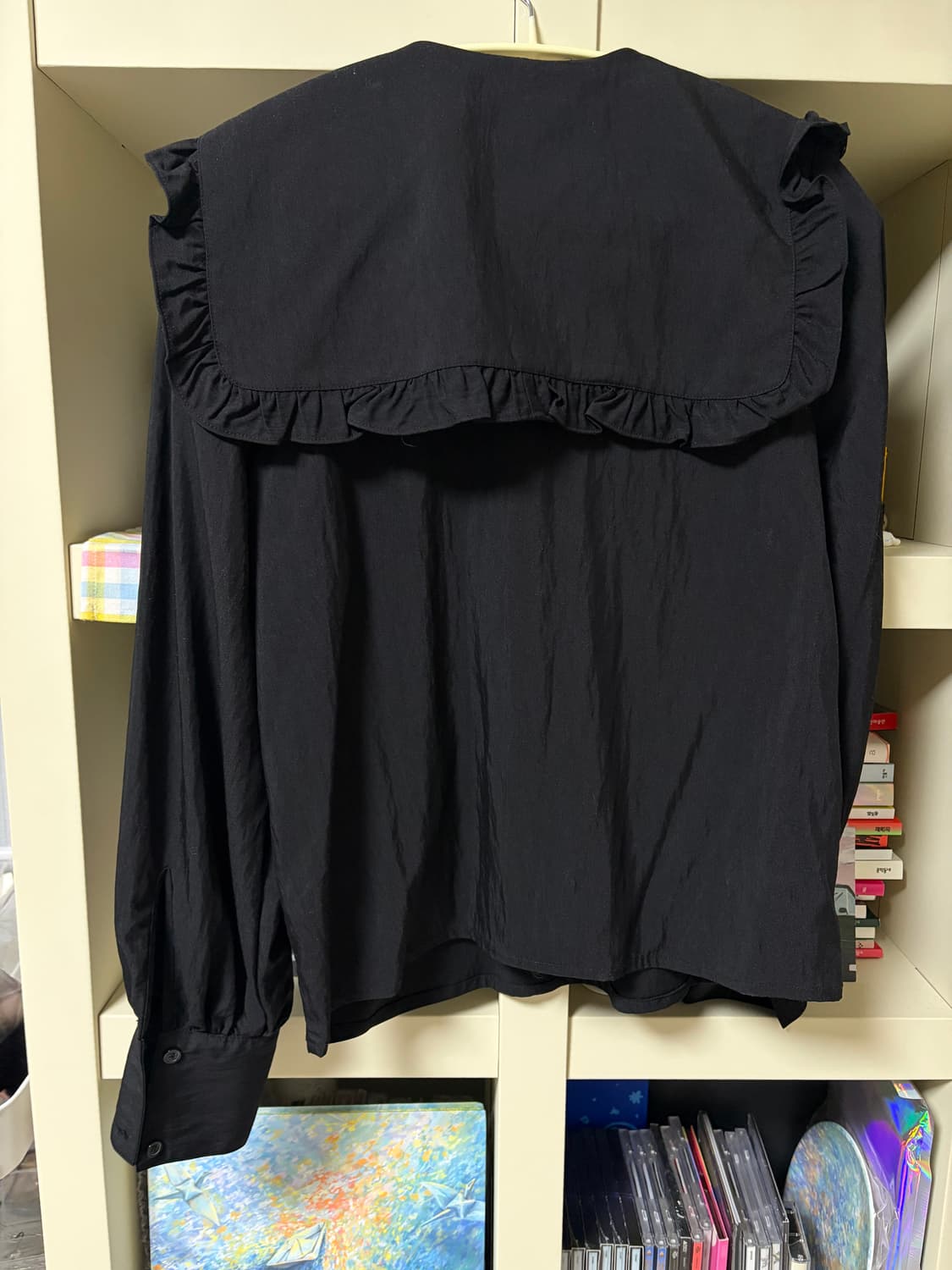 블랙 피터팬 프릴 카라 블라우스 상품이미지3