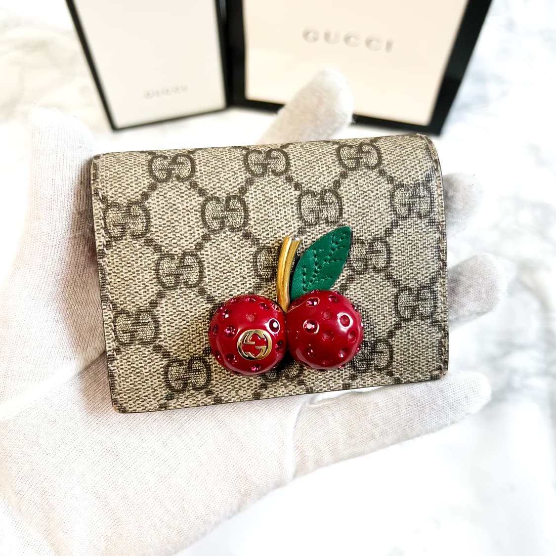 구찌 GG 수프림 체리 카드지갑 상품이미지5