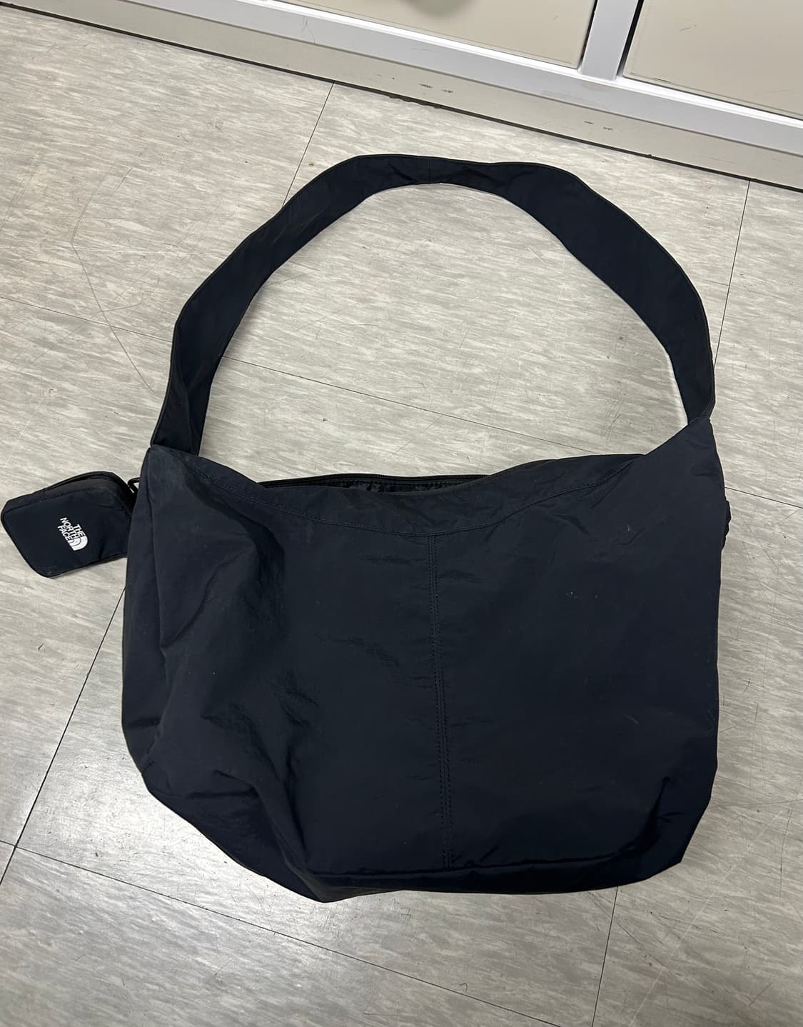 노스페이스 블랙 크로스백 상품이미지3