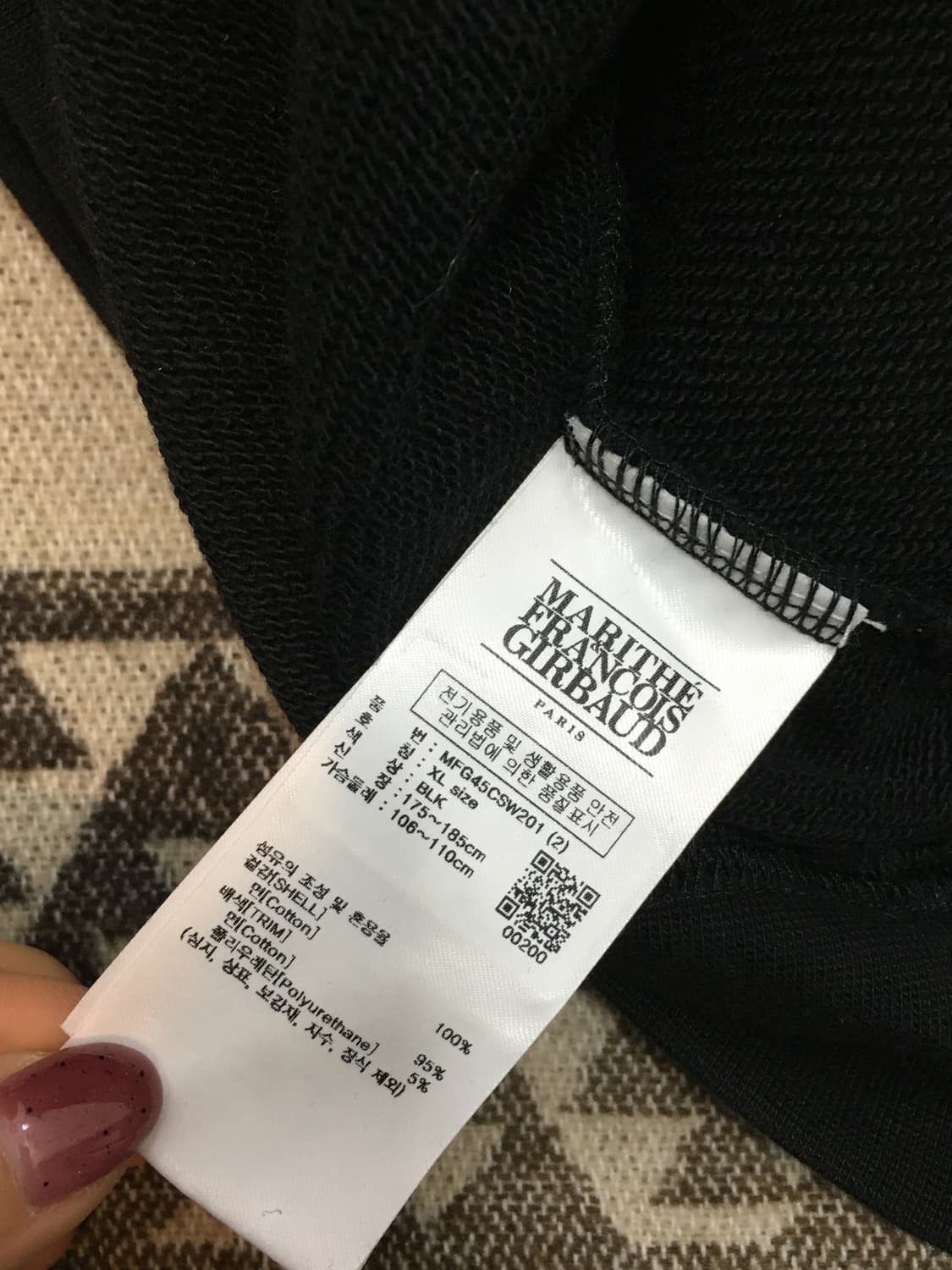 마리떼 프랑소와저버 기본 맨투맨 블랙 상품이미지7