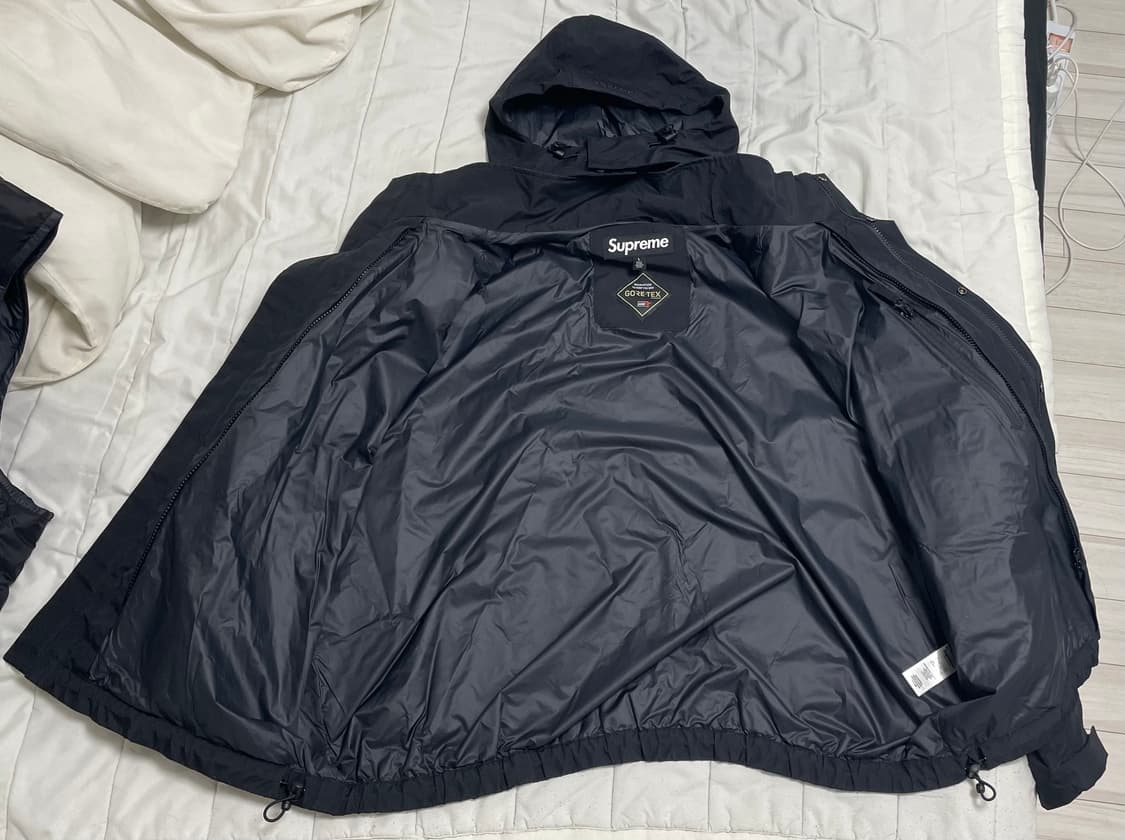 L 슈프림 투인원 고어텍스 쉘 + 퀼티드 라이너 베스트 블랙 - 25SS 상품이미지4