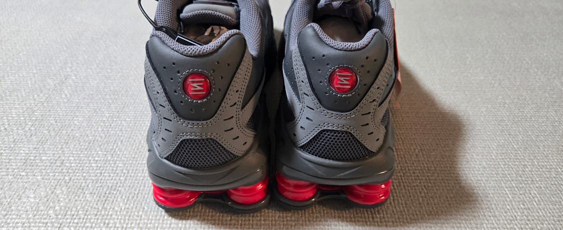 나이키 샥스 라이드2 그레이/레드 285사이즈  상품이미지5