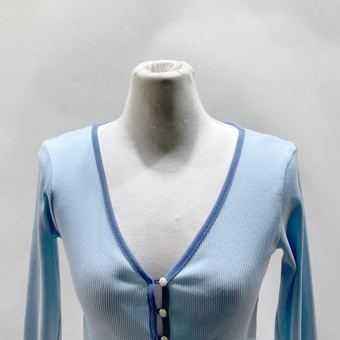 그란데라인 여성크롭가디건 M  상품이미지2