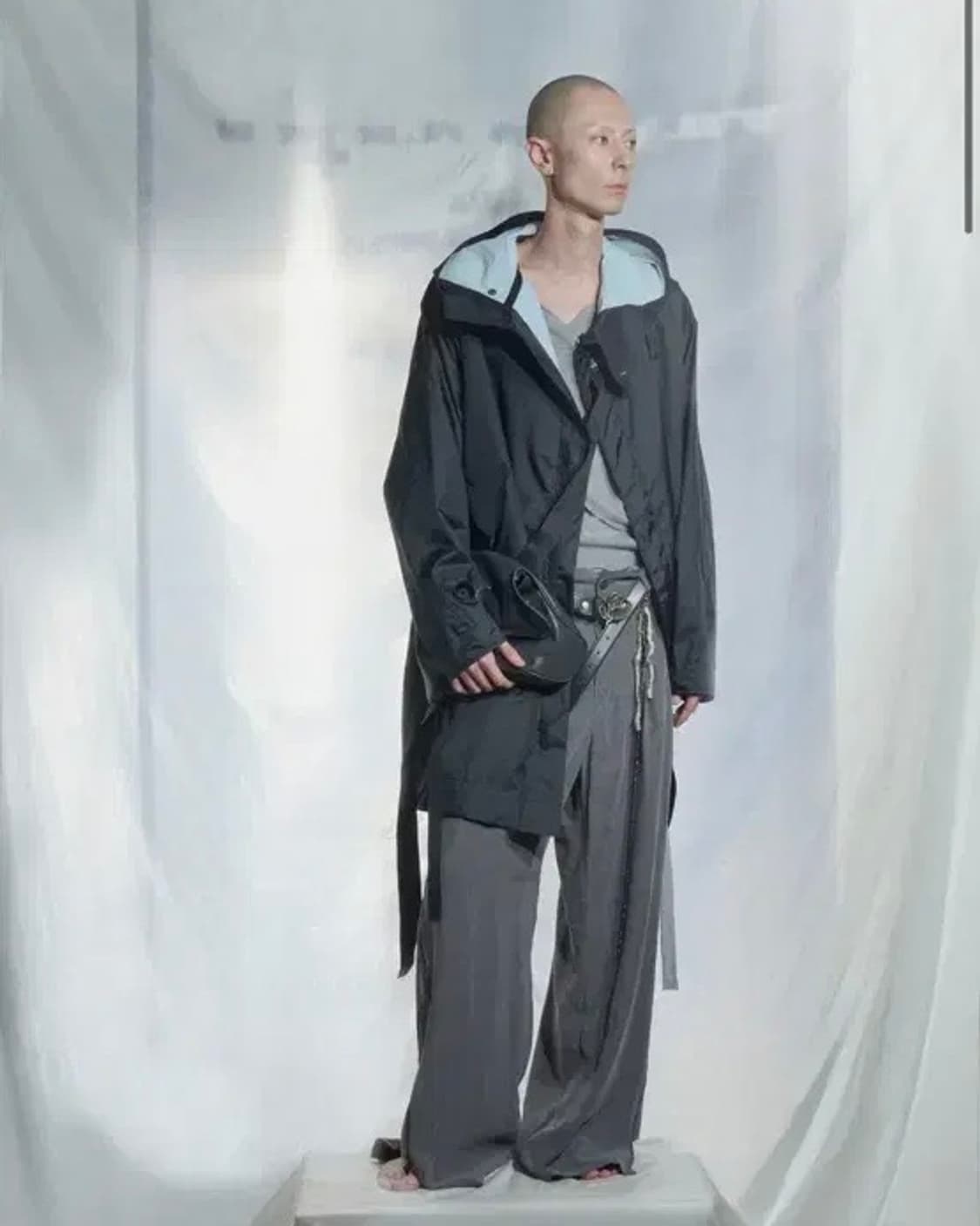 aesynctx 에이시네틱스 레인코트 상품이미지1