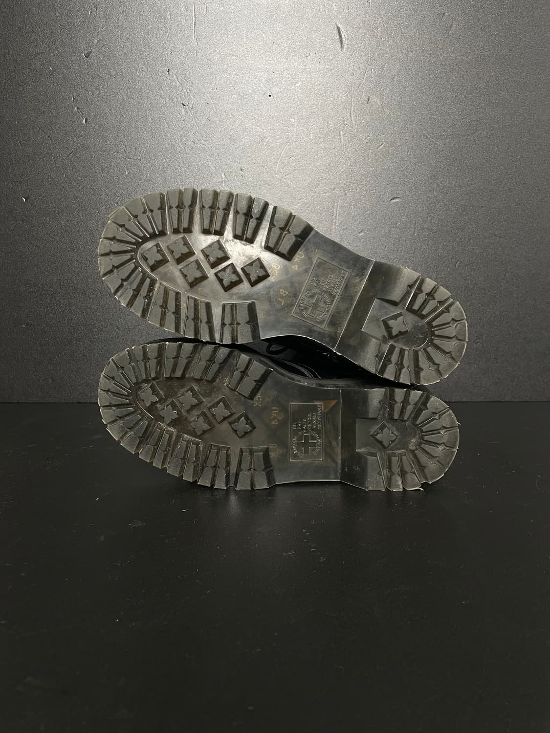 [235] 닥터마틴 제이든 하이 10홀 레인보우 워커 부츠 상품이미지9