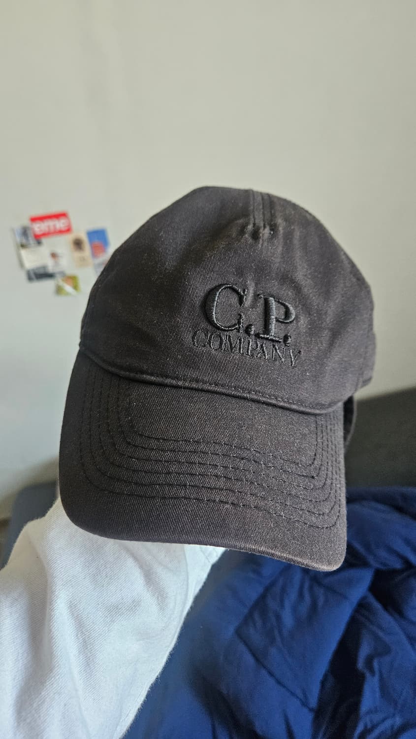 Cp컴퍼니 고글 볼캡 상품이미지1