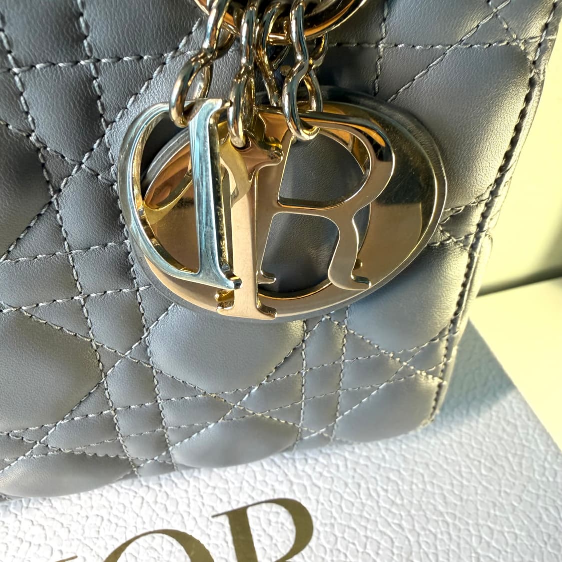 {백화점구매} 디올 레이디백 마이ABC 스몰 스톤 그레이 토트백 상품이미지5