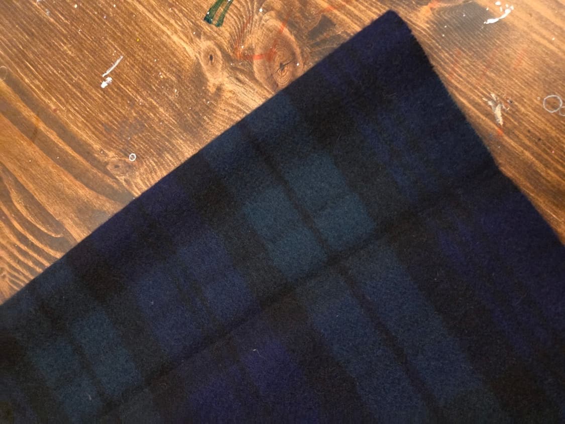 캐시미어 블랙와치 머플러 상품이미지2