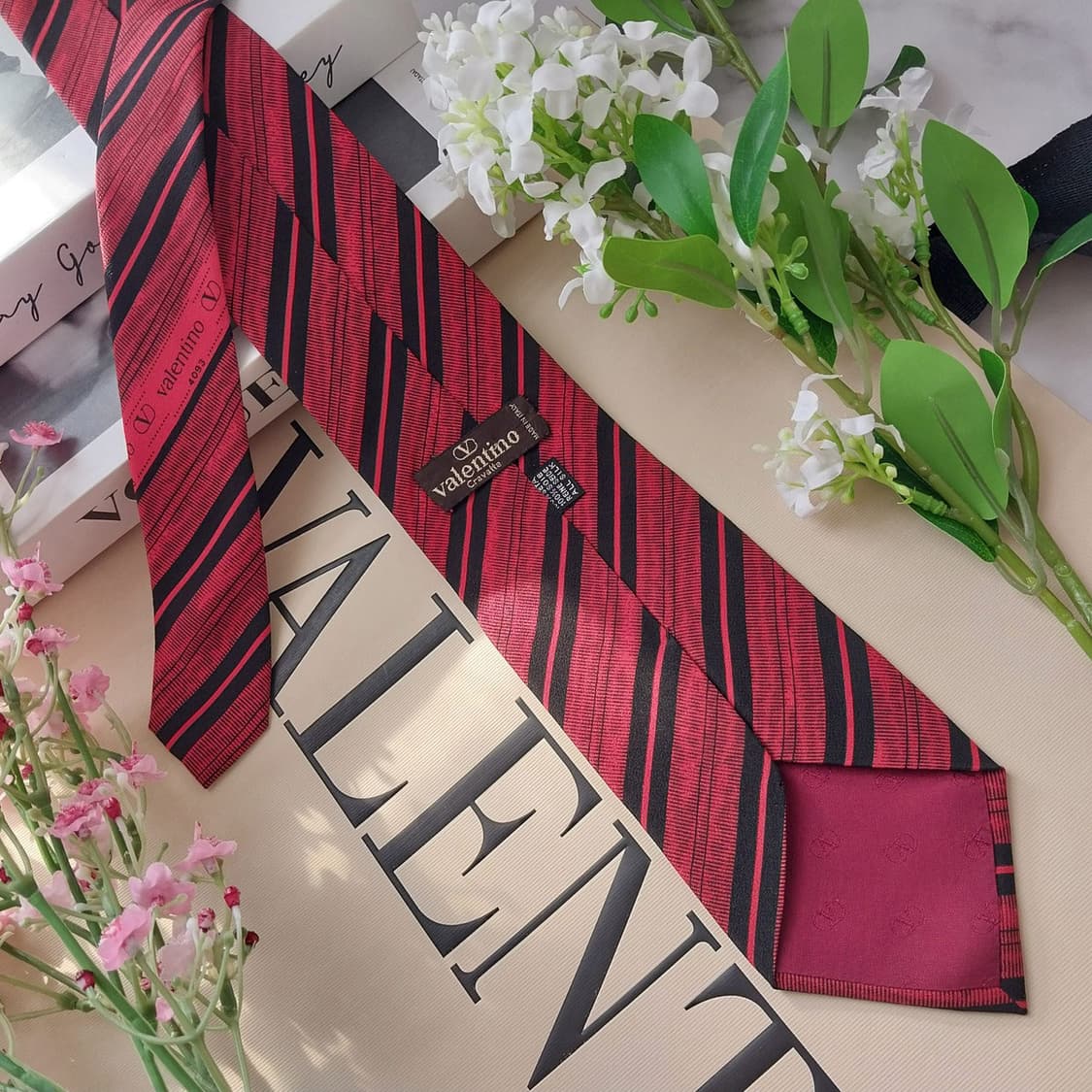 발렌티노 실크 레드 스트라이프 넥타이 8cm A등급 K1664
 상품이미지5
