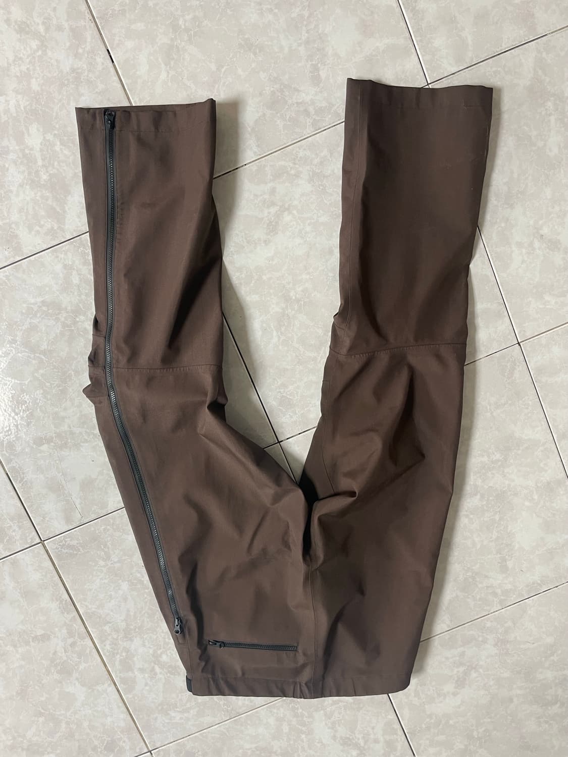 GR10K 풀집 테크니컬 팬츠 46 / 32사이즈 상품이미지3