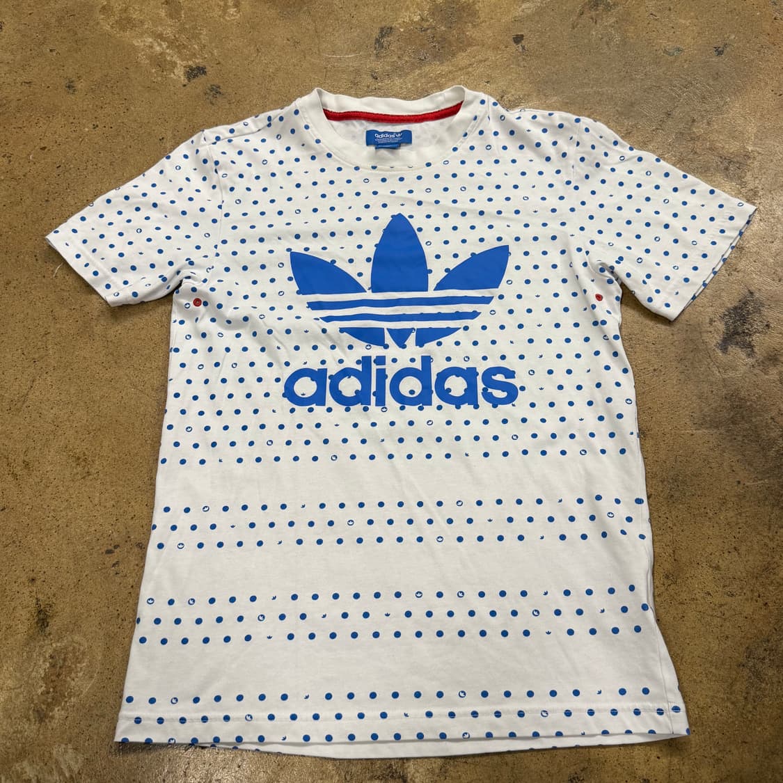 아디다스 흰파 화이트 도트 빅 파이어버드 로고 반팔 티 상품이미지3
