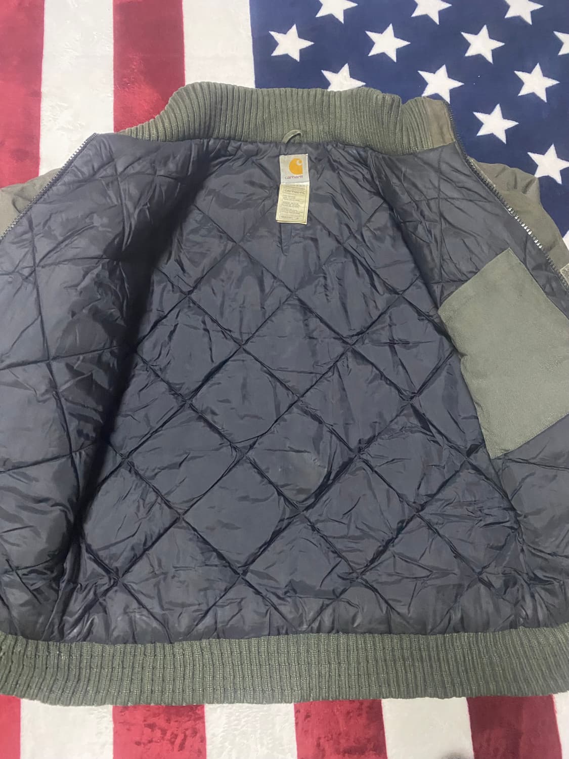 칼하트 카키 코듀라 누빔 워크 자켓 상품이미지3