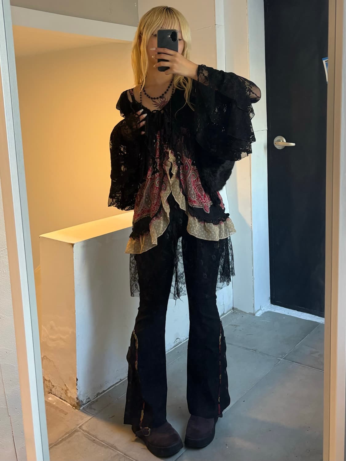 Ozz on Black Oriental Bootcut Pants  상품이미지8