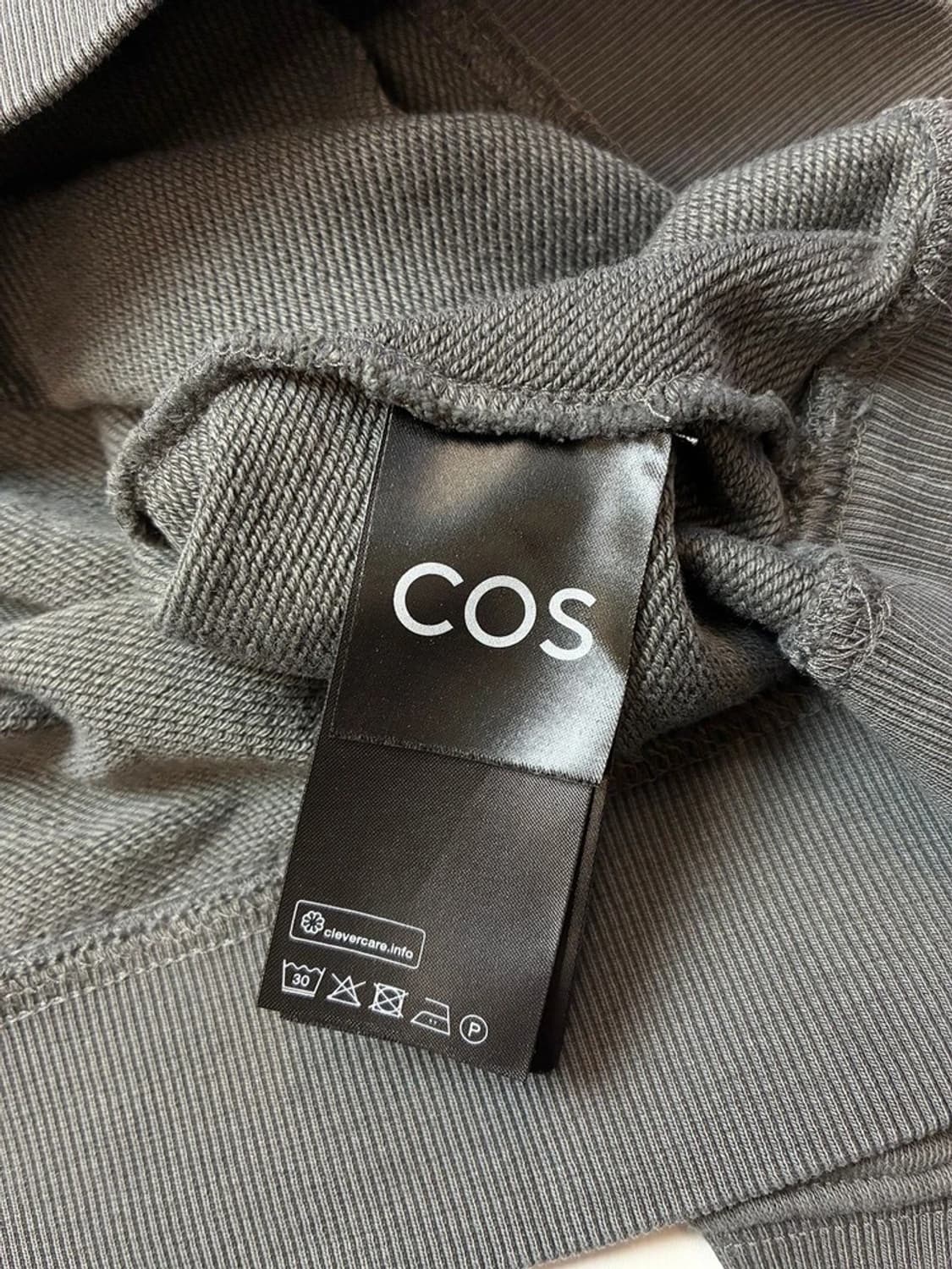 코스 COS 헤비코튼 워시드 오버 맨투맨 PN5382 상품이미지6