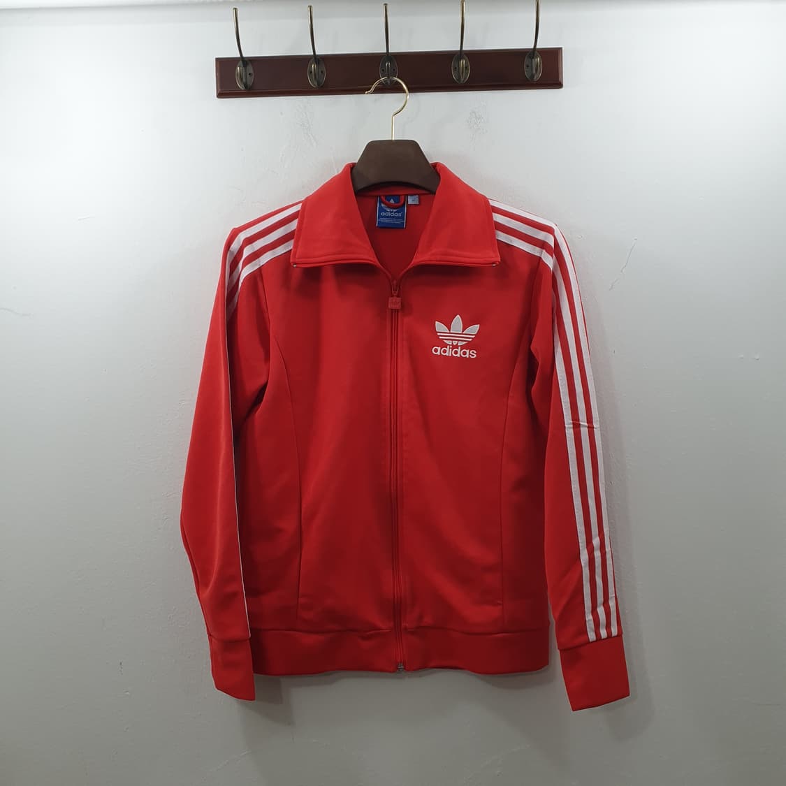 95 아디다스 여성 레드 데일리 파이어로고 져지 집업 트랙탑 상품이미지1