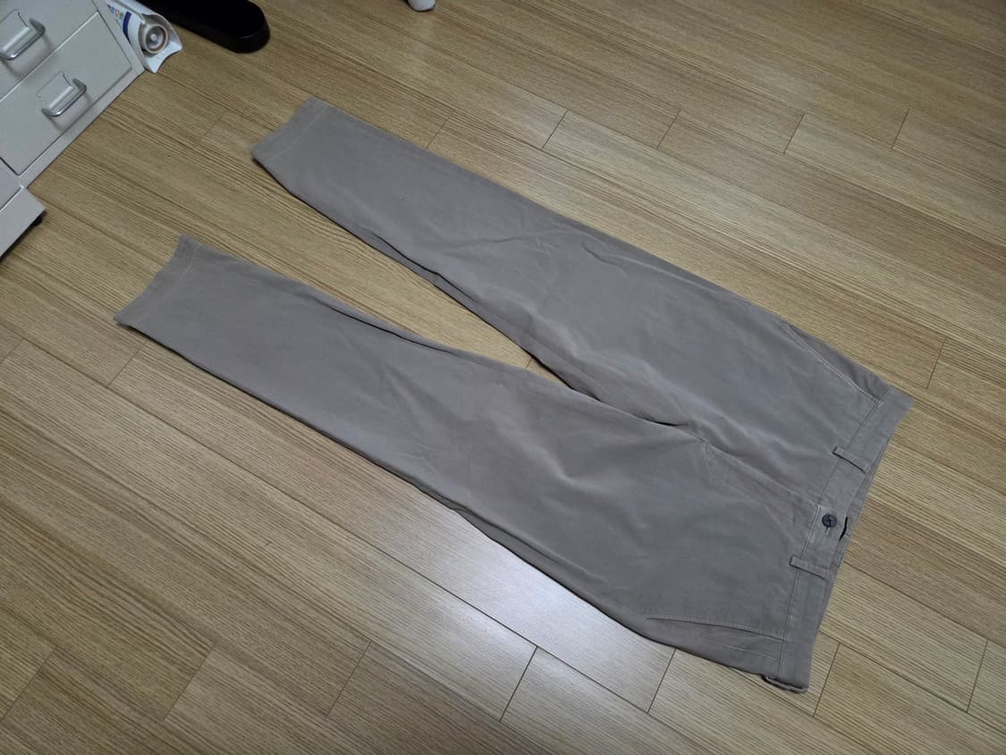 DKNY 스트레이트핏 치노 팬츠  상품이미지7