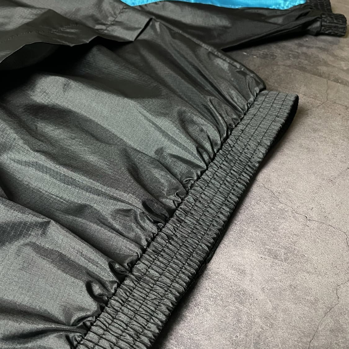 PUMA 퓨마 빈티지 네온컬러 레글런 윈드브레이커 상품이미지8