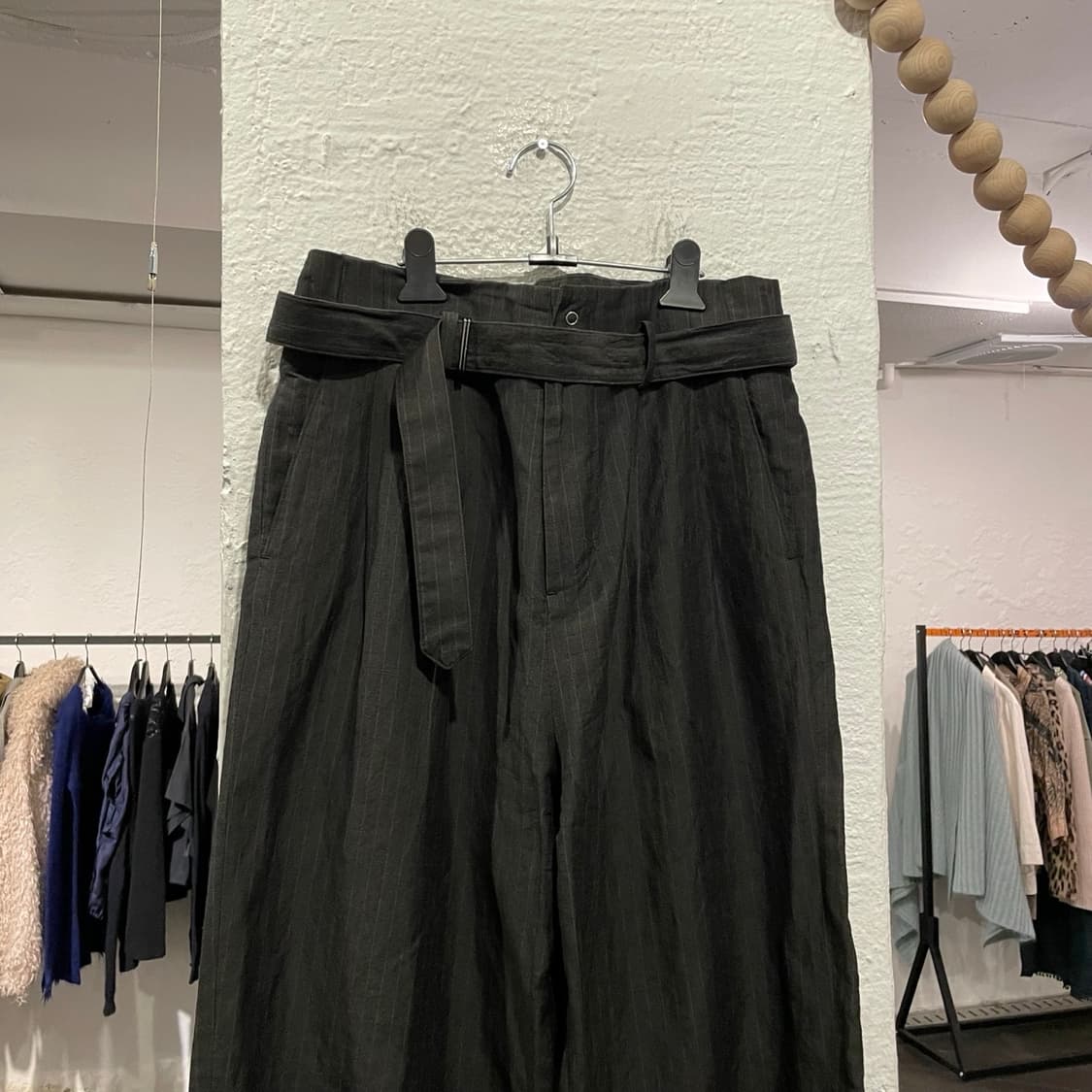 요크 벨티드 오버사이즈 팬츠 상품이미지2