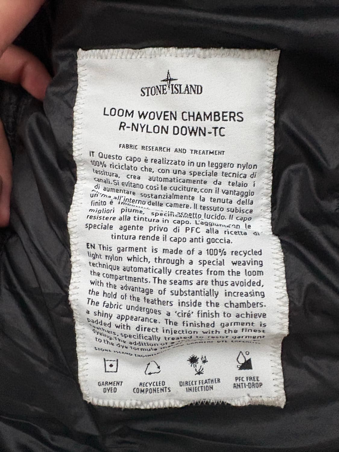스톤아일랜드 경량패딩 블랙 상품이미지3