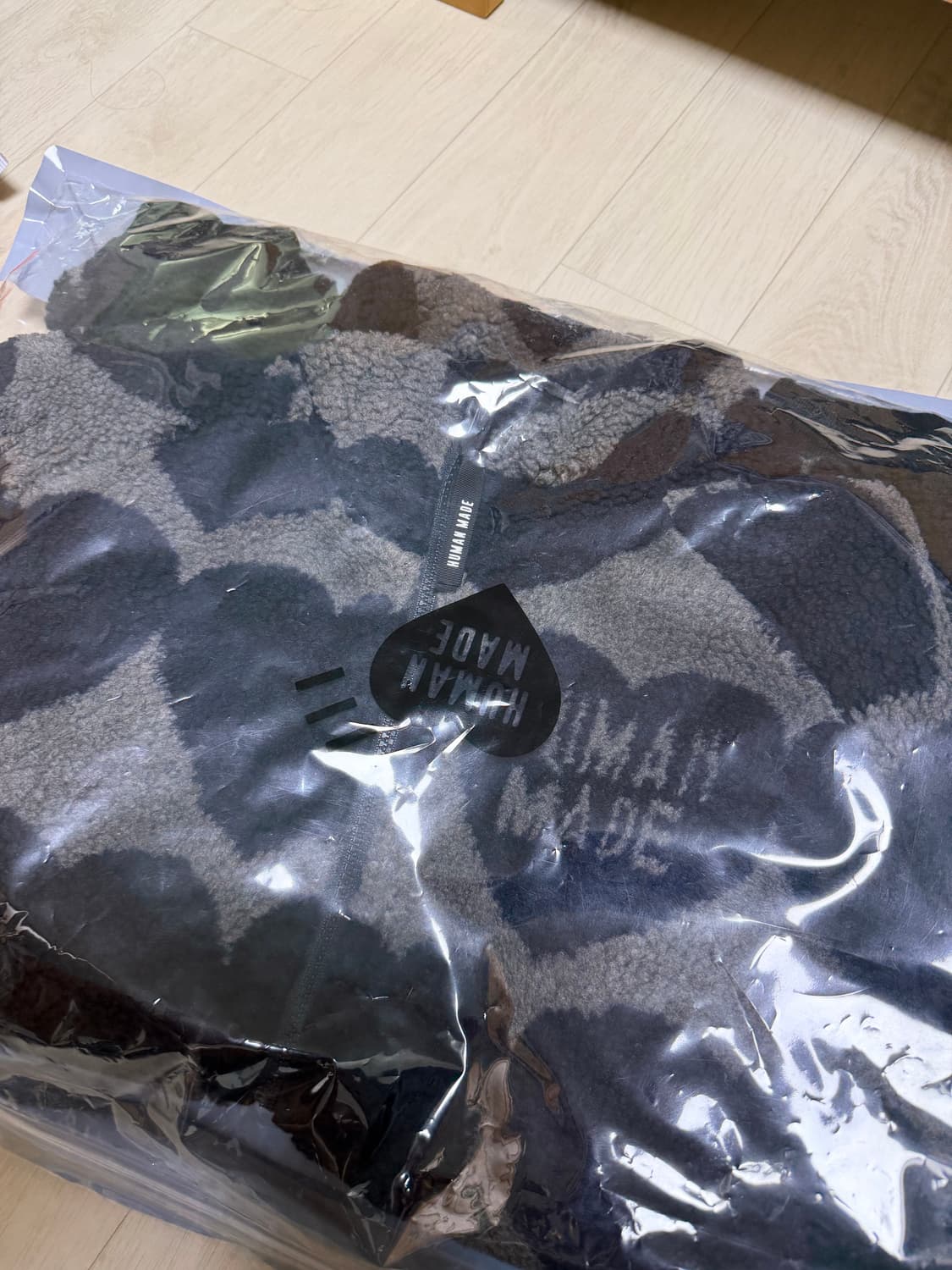 [L]휴먼메이드 하트 후리스 상품이미지1