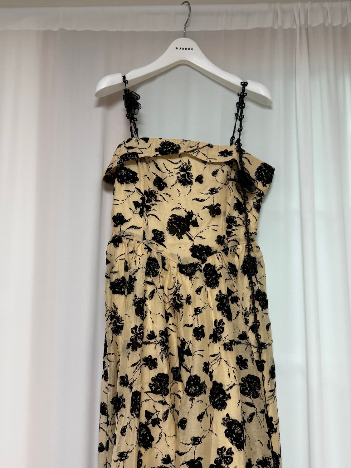 신스덴 사나 블랙로즈 원피스 상품이미지3