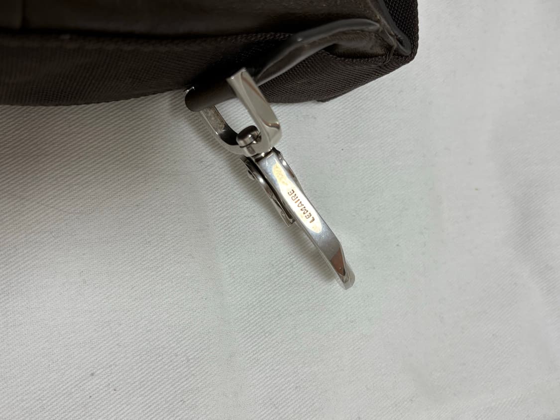 르메르 베를랭고 호보백 다크 브라운 상품이미지6